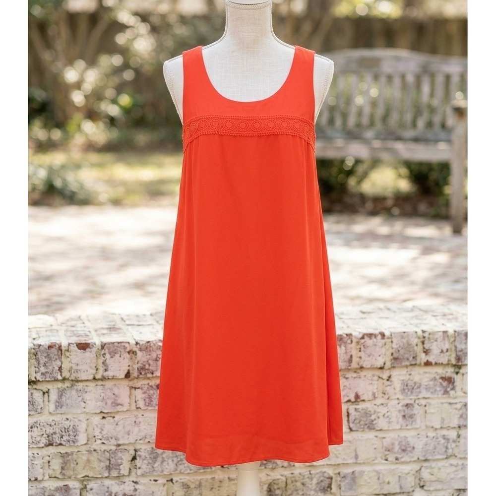 Crown & Ivy Sleeveless Shift Dress Red Crochet Trim Boho Summer Casual Medium